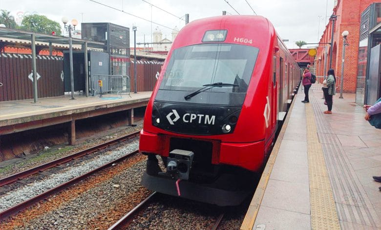 trem-cptm-servico-710-plataforma